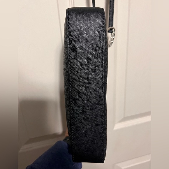 Michael Kors Jet Set Large Printed Logo Crossbody Bag - Picture 5 of 8